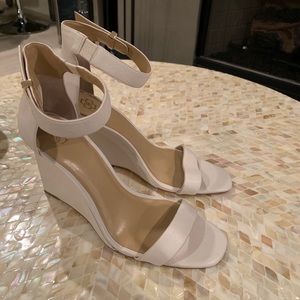 Ann Taylor Wedge